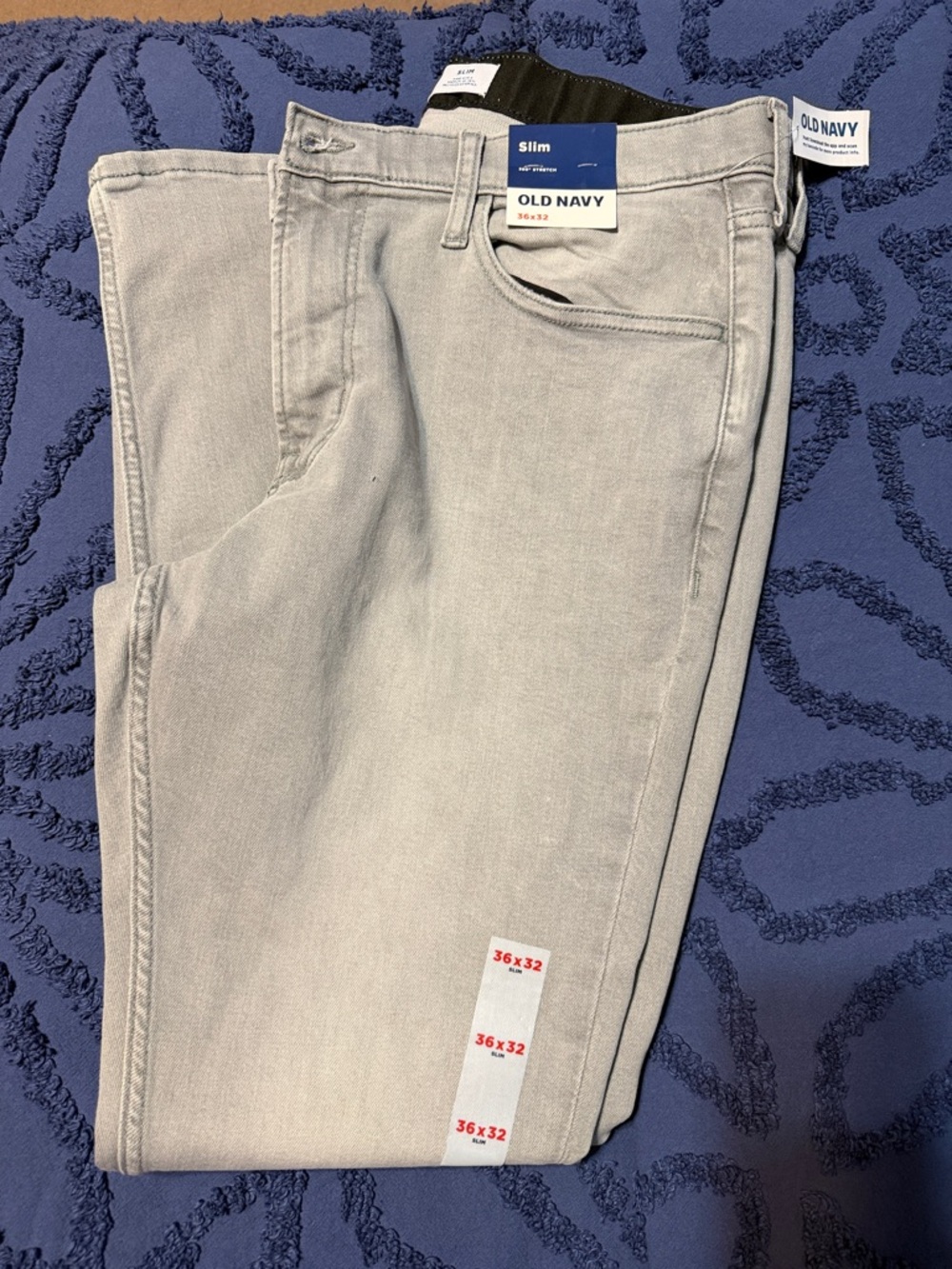 Old Navy Slim Light Gray Jeans - Pale Gray Wash